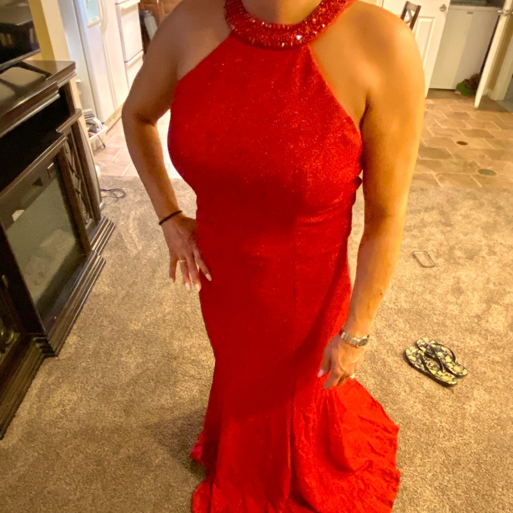 Red Prom Dress! - Picture 3 of 8